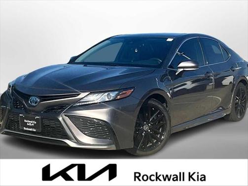 2023 Toyota Camry Hybrid XSE