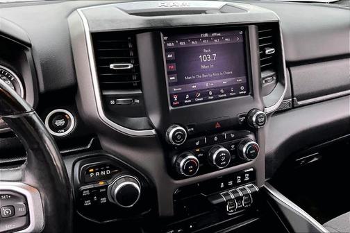 Flame Red Clearcoat 2019 RAM 1500 Big Horn