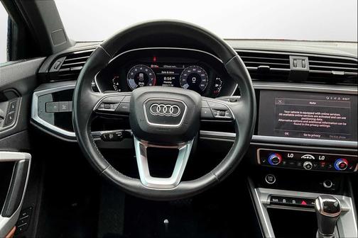 2022 Audi Q3 45 S line Premium Plus