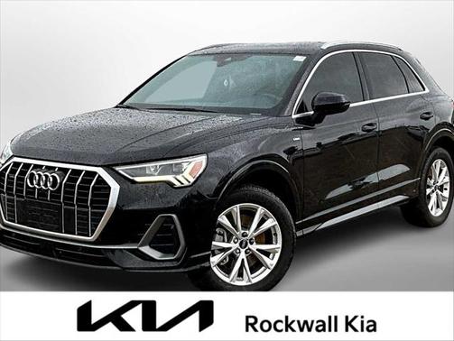 2022 Audi Q3 45 S line Premium Plus