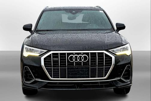 2022 Audi Q3 45 S line Premium Plus