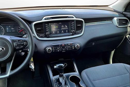 2018 Kia Sorento LX