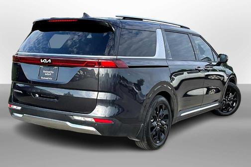 2024 Kia Carnival SX Prestige