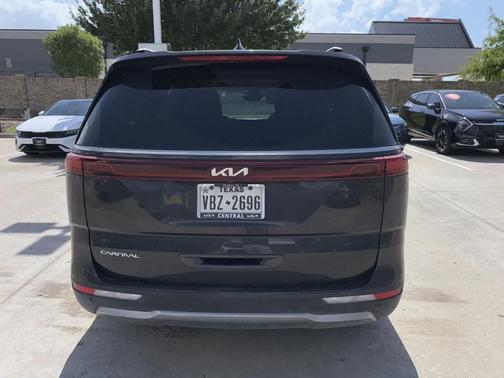 2024 Kia Carnival SX Prestige