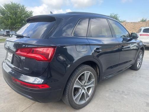 2019 Audi Q5 2.0T Premium Plus