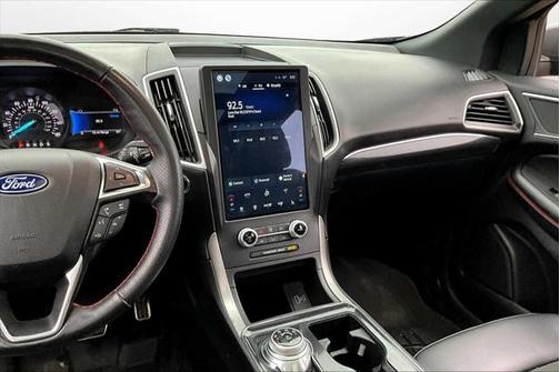 2022 Ford Edge ST-Line