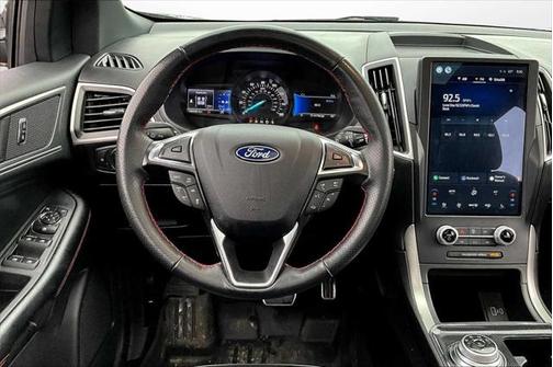 2022 Ford Edge ST-Line