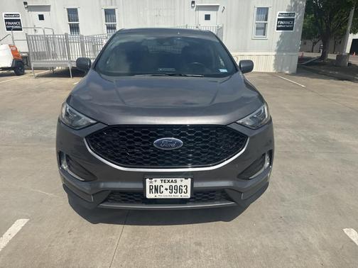 2022 Ford Edge ST-Line
