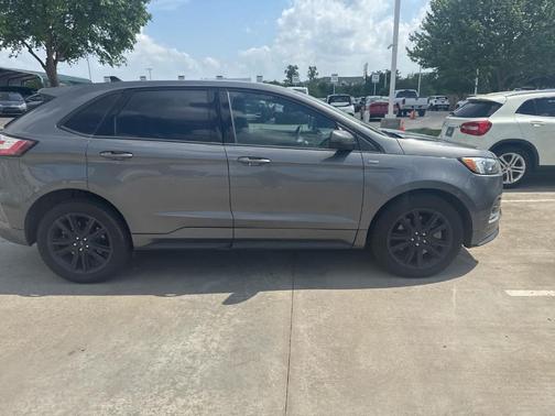 2022 Ford Edge ST-Line