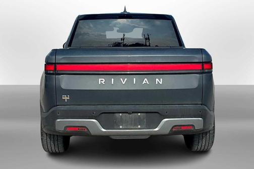 2022 Rivian R1T Adventure Package