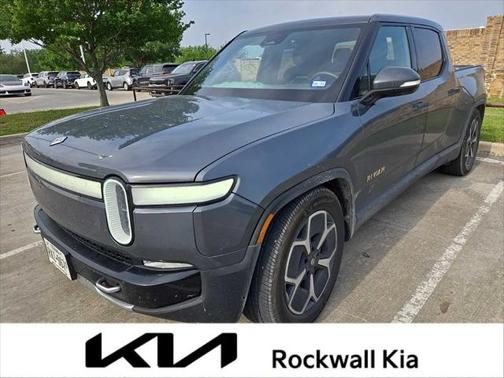 2022 Rivian R1T Adventure Package