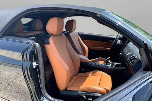 Black Sapphire Metallic 2020 BMW M240 i
