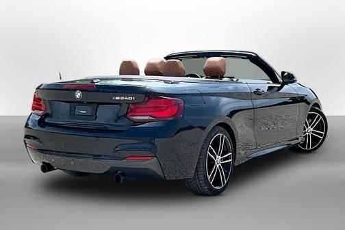 Black Sapphire Metallic 2020 BMW M240 i