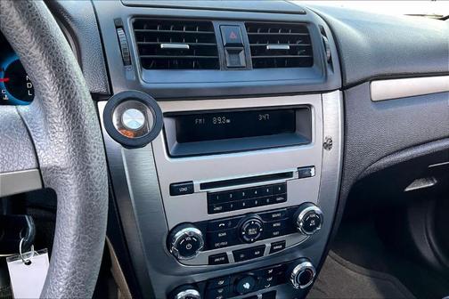 Blue Flame Metallic 2011 Ford Fusion SE