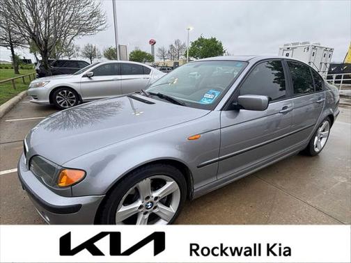 2004 BMW 325 i