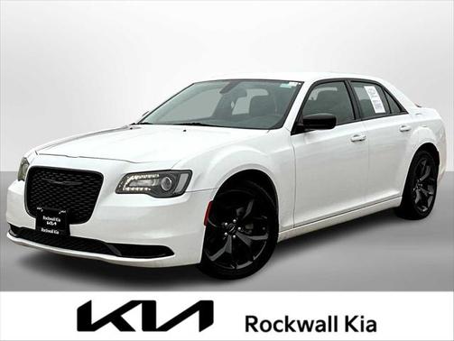 2022 Chrysler 300 Touring