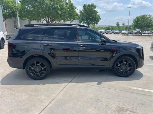 2025 Kia Sorento X-Line EX