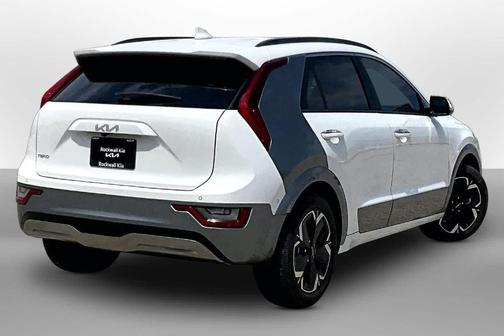Snow White Pearl 2024 Kia Niro EV Wave