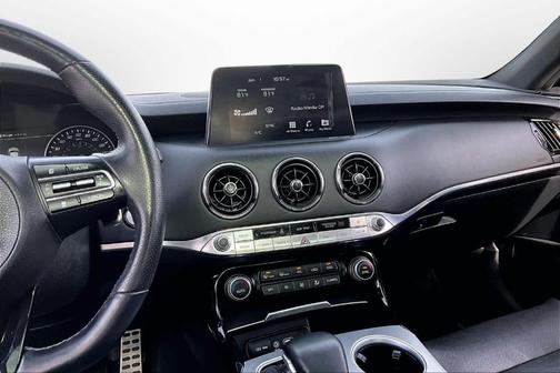 2021 Kia Stinger GT2