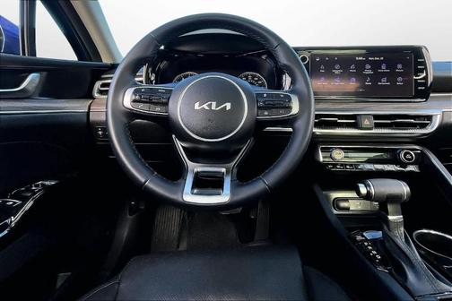 2023 Kia K5 EX