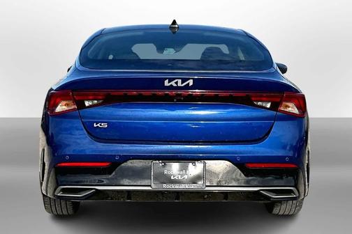 2023 Kia K5 EX