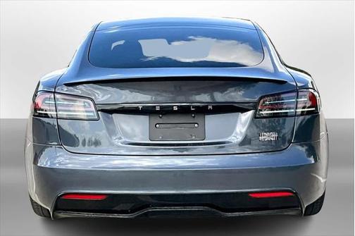 2023 Tesla Model S Plaid