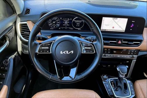 2024 Kia Seltos EX