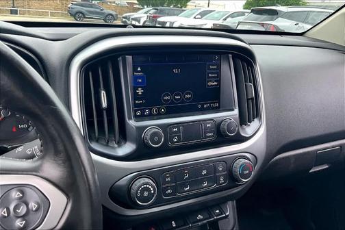 Summit White 2022 Chevrolet Colorado LT