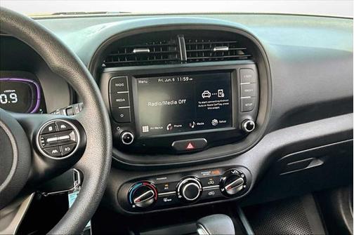 2024 Kia Soul LX