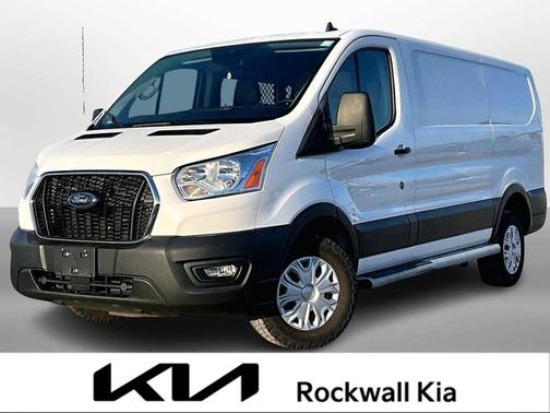 2022 Ford Transit-250 Base