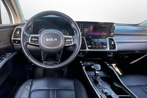2023 Kia Sorento EX