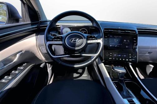 Shimmering Silver 2022 Hyundai TUCSON SEL