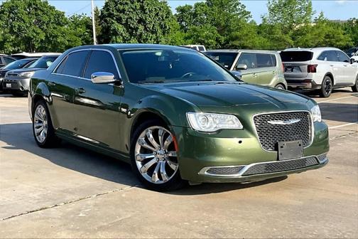 2018 Chrysler 300 Touring