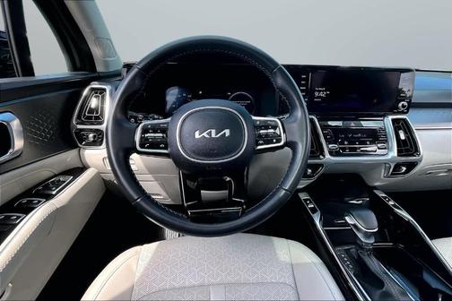 Gray 2023 Kia Sorento SX