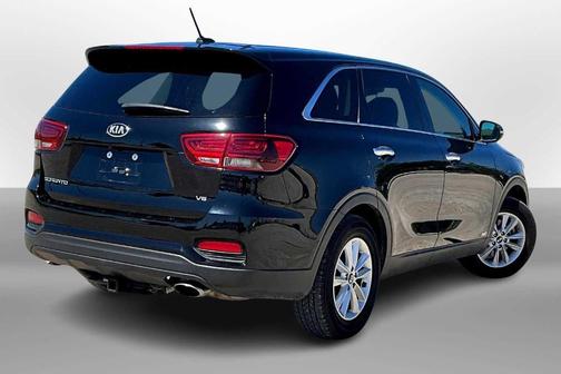 2019 Kia Sorento LX V6