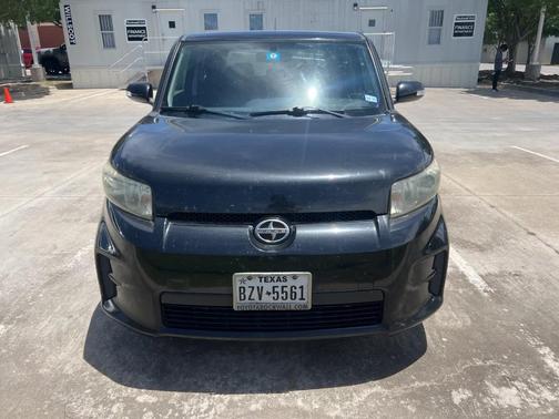 2012 Scion xB Release Series 9.0