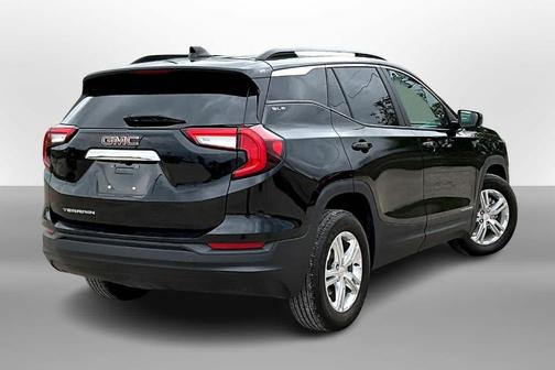 Ebony Twilight Metallic 2022 GMC Terrain SLE