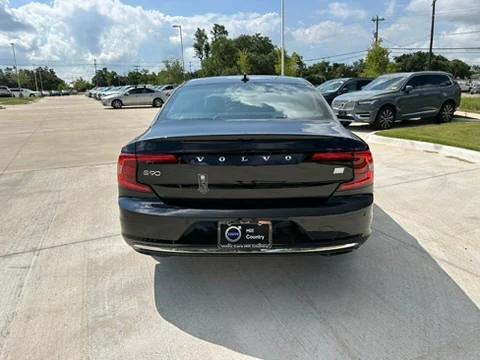 2024 Volvo S90 Recharge Plug-In Hybrid T8 Ultimate