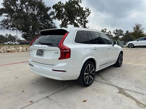 2023 Volvo XC90 B6 Plus 6-Seater
