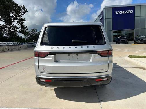 2022 Jeep Wagoneer Series III 4x4