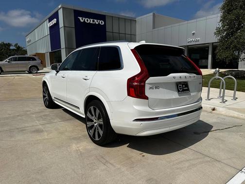 2023 Volvo XC90 B6 Ultimate 6-Seater
