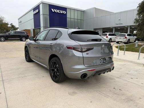 2021 Alfa Romeo Stelvio Ti Sport