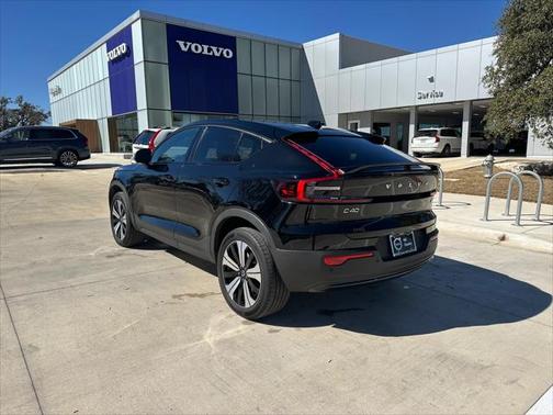 2023 Volvo C40 Recharge Pure Electric Twin Plus