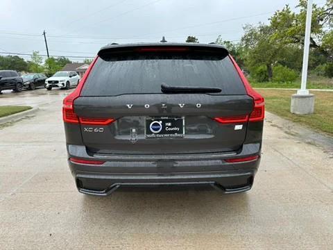 2024 Volvo XC60 Recharge Plug-In Hybrid T8 Plus Dark Theme