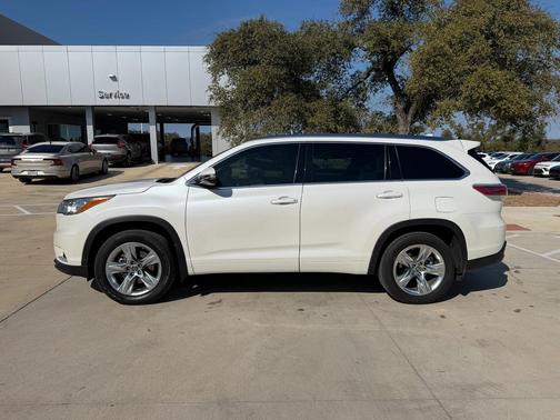 2016 Toyota Highlander Limited Platinum
