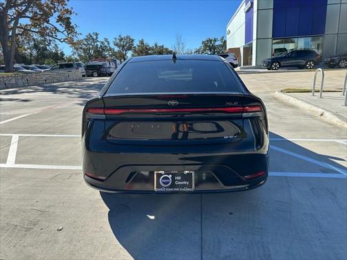 2024 Toyota Prius XLE