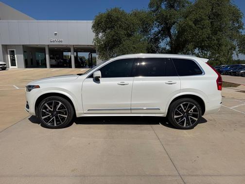 Crystal White Metallic 2024 Volvo XC90 B6 Ultimate Bright Theme 7-Seater