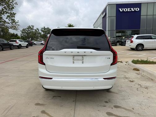 Crystal White Pearl 2026 Volvo XC90 Plug-In Hybrid Ultra, T8 AWD, Electric/Gasoline, Bright, 7 Seats