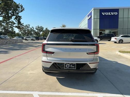 2025 Volvo EX90 Twin Motor Performance Ultra