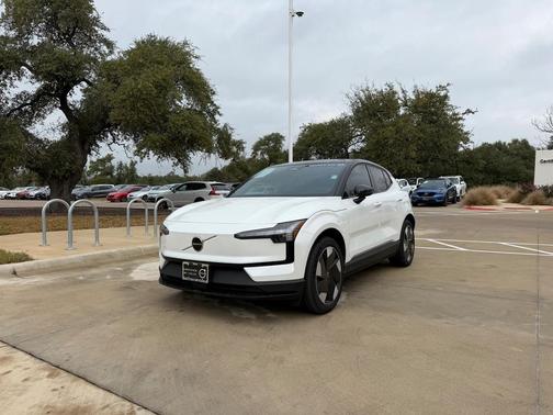 2025 Volvo EX30 Plus Twin Motor Performance, Fully electric